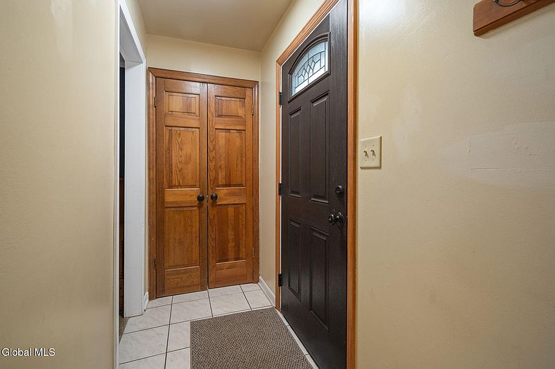 3rd image of 60 Vichy Drive