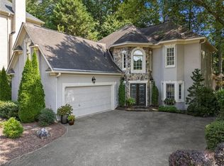 613 Villa Estates Ln, Woodstock, GA 30189