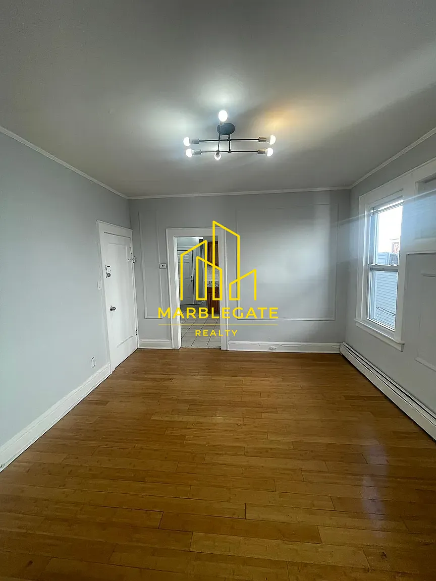 2 bed, 850 sqft, $1,850 — Photo 4