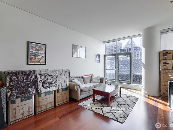 5th image of 909 5th Avenue #1103