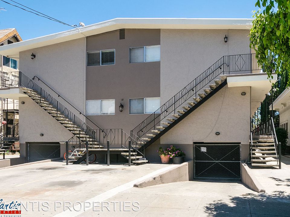 1st image of 132 N 5th St APT 03