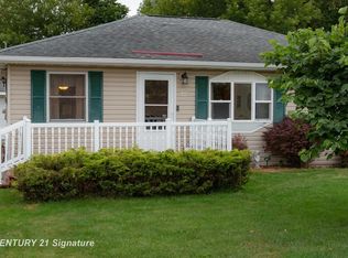 418 S Jennings St, Pinconning, MI 48650