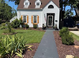 1413 SW Eden Ct, Topeka, KS 66604