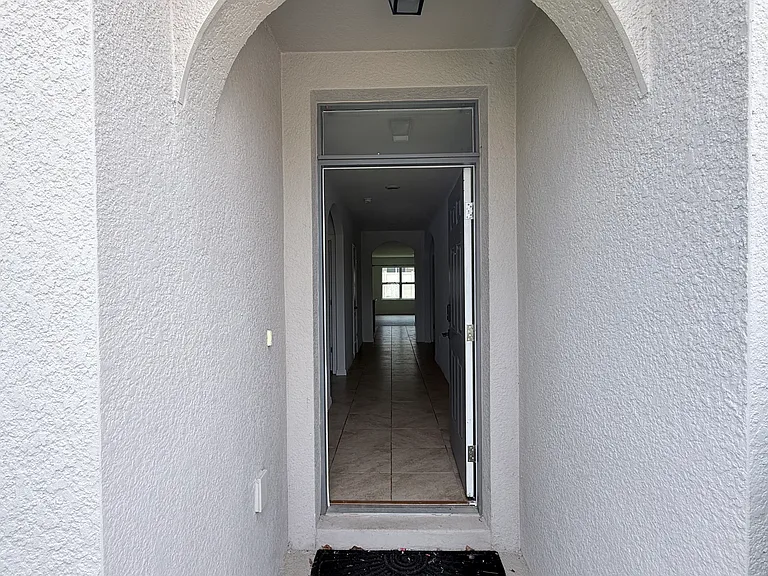 272 Willow Bend Dr — Photo 3