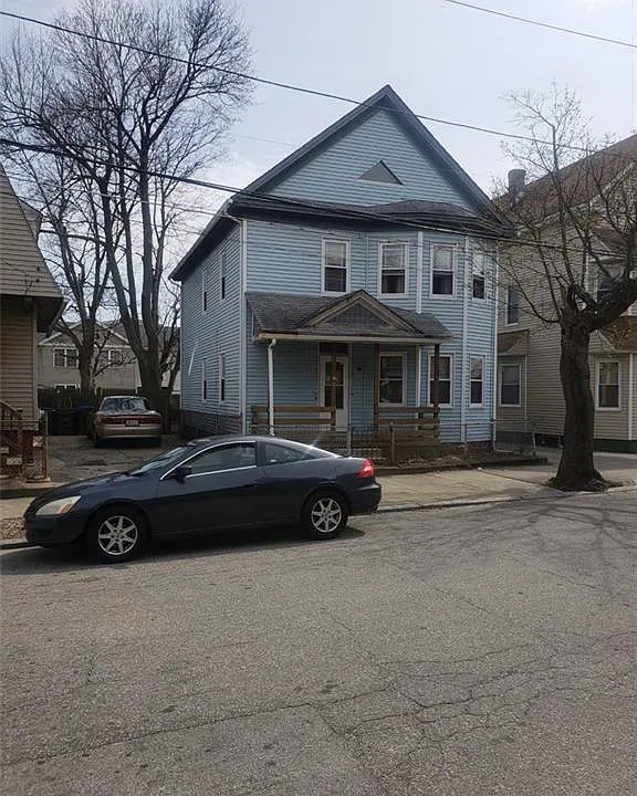 Building Photo 3