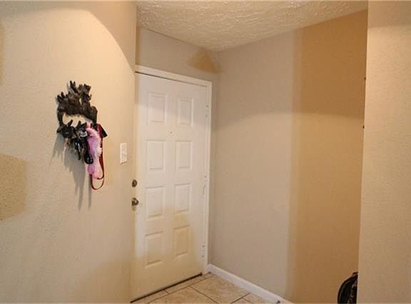 3rd image of 18006 Glenledi Dr