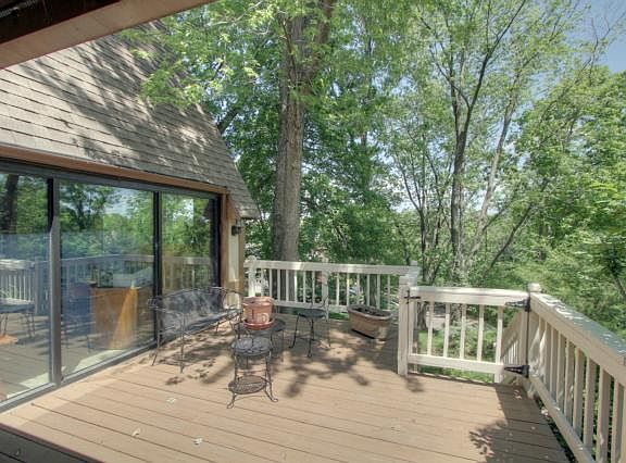 2nd image of 137 Terrace Trail South St