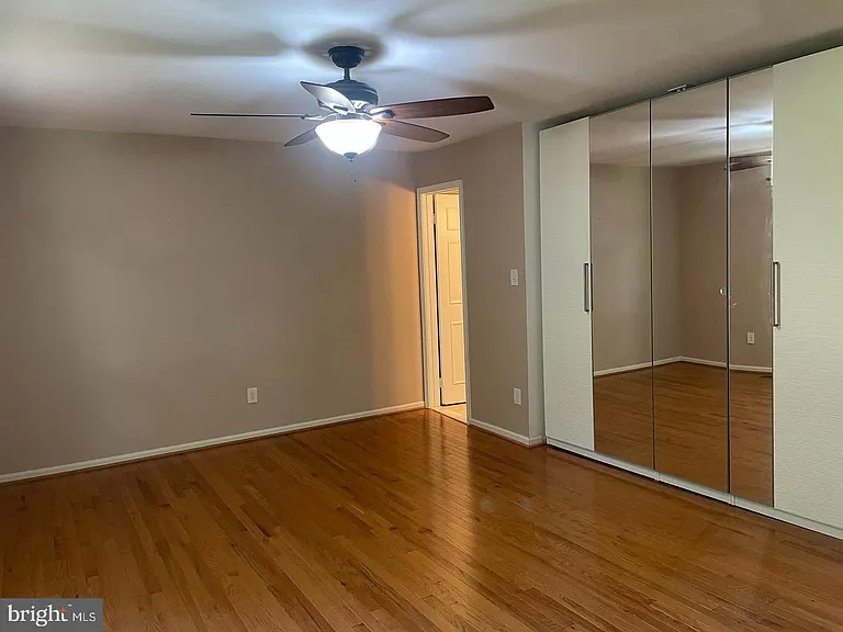 6223 Rathlin Dr — Photo 15
