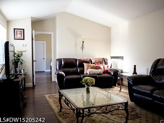 3rd image of 1787 Club Dr