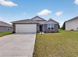 1200 Greenbrier Blvd, Warsaw, IN 46582