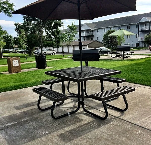 Prairie Tree Apartments — Photo 10