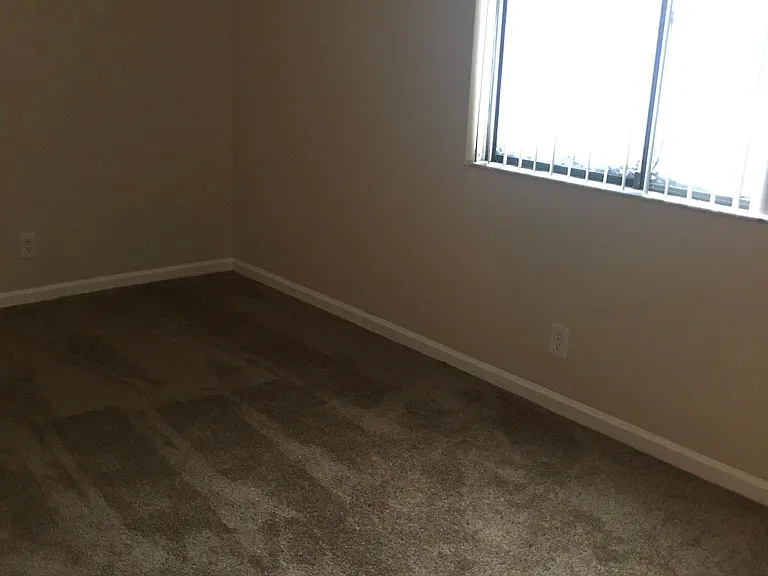4433 NW 93rd Way — Photo 36