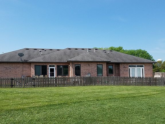 4th image of 1408 Four Winds Dr