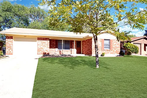3102 Lawnwood Dr Photo 1 3102 Lawnwood Dr Photo 1