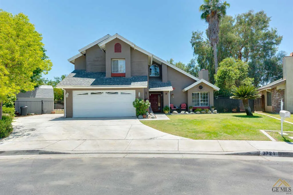 3721 Seligman Dr photo 1