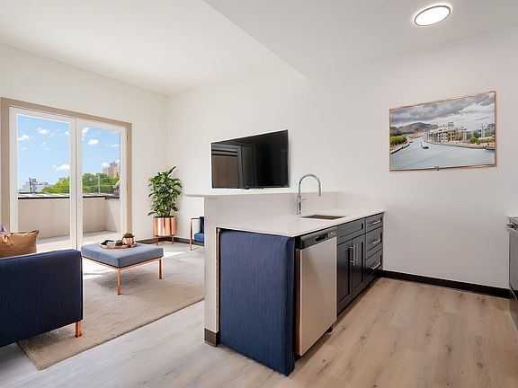 5th image of 857 Bergen Ave #502