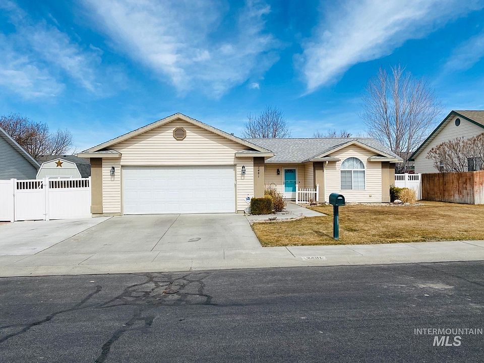 1st image of 2481 Paintbrush Dr