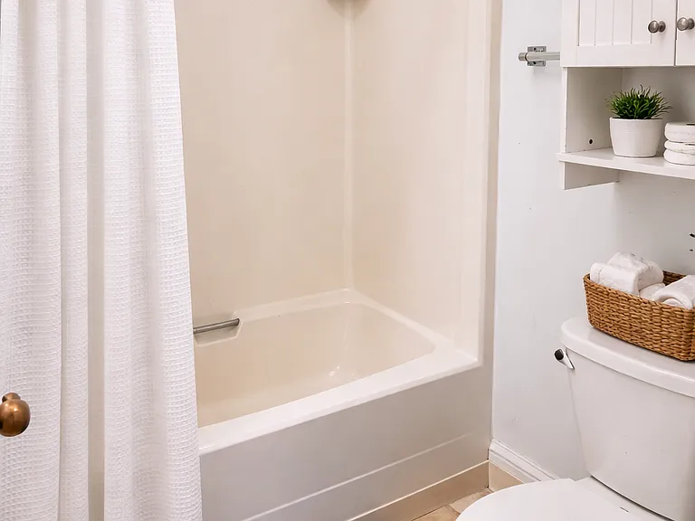 426 Central Ave #3 — Photo 17