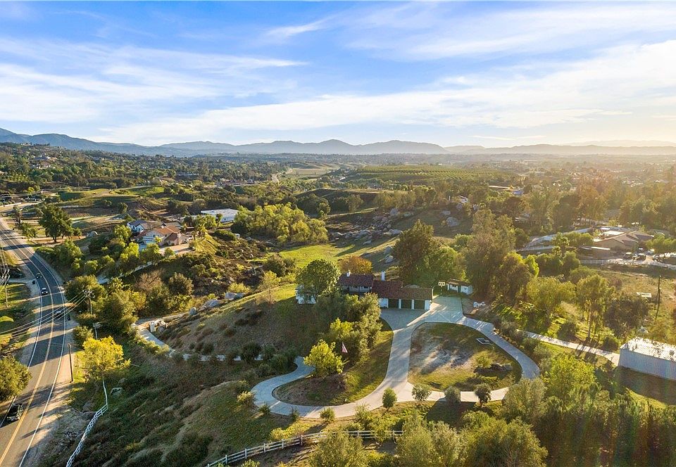 1st image of 38250 Pratt Rd