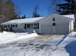 241 Kahoun Rd, Wisconsin Rapids, WI 54494