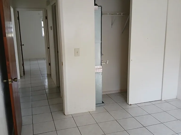 6026 Georgia Ave — Photo 8