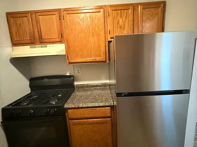 3900 N Jefferson St #3 — Photo 4