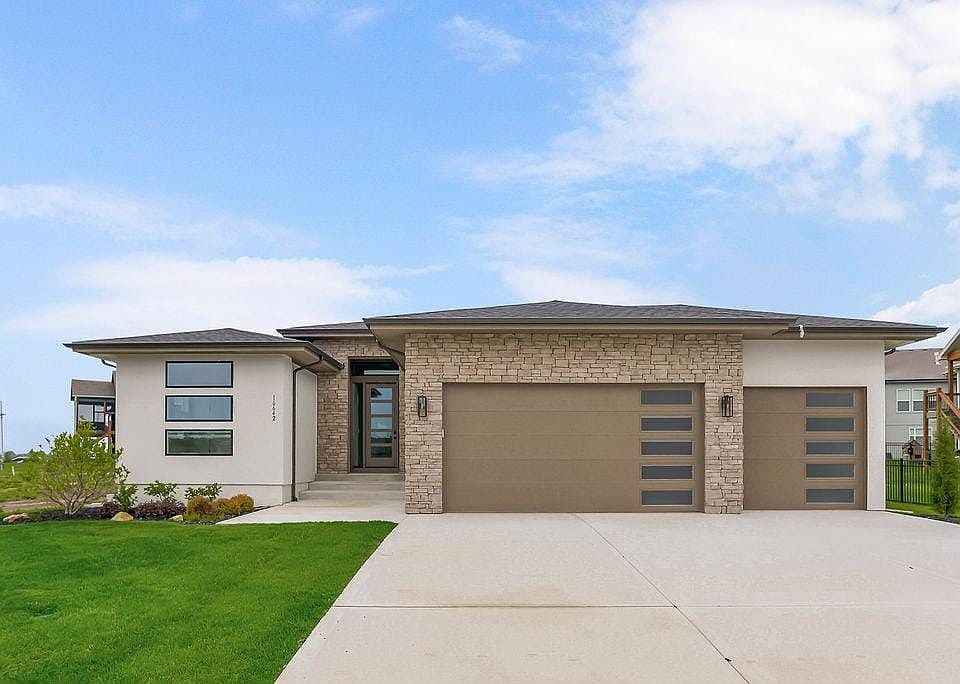 1st image of 2146 SW Tracker Ln