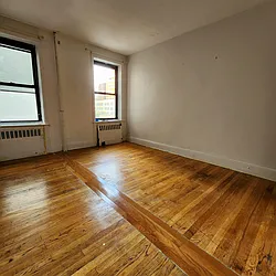 Rented by Green Line Realty