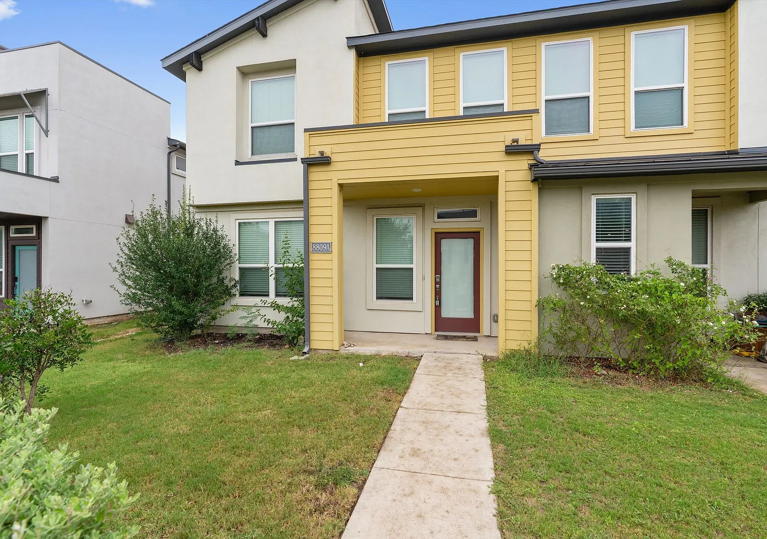 Wonderful 3-Bedroom Home in South Austin for Rent — Photo 2
