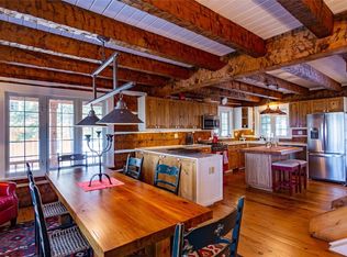 400 Towering Pines Rd, Gallatin Gateway, MT 59730