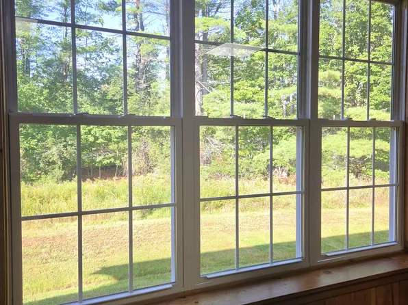 32C Stagecoach Rd #32C, Unity, ME 04988