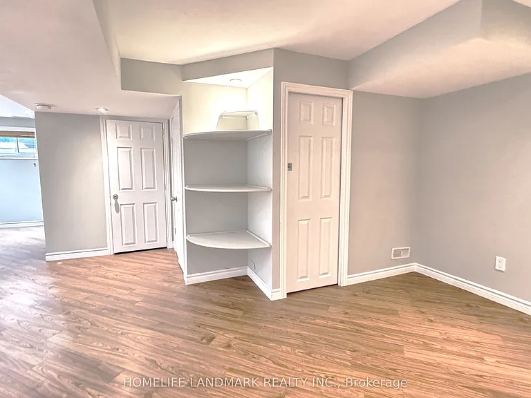 7 Talisman Cres — Photo 15