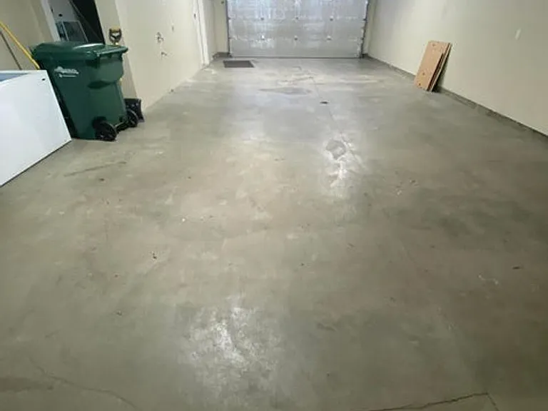 20349 Riverside Dr — Photo 16