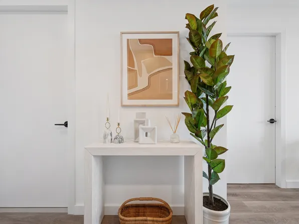 336 Douglass Street image 5 of 16