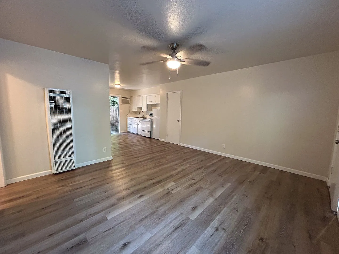 Mountain View Apartments — Photo 2
