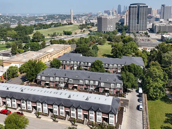 The Moxie on Union Hill