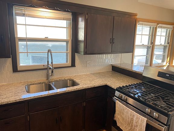 Sink and counter space in kitchen