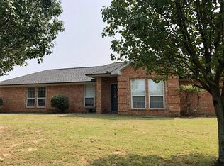 1316 Inlet Dr, Azle, TX 76020