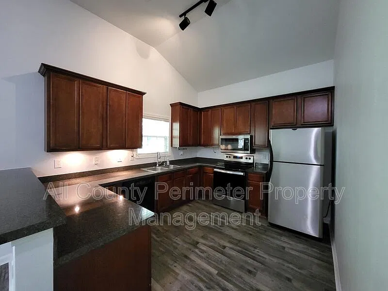 2 bed, 2.0 bath, 1087 sqft, $2,050 — Photo 4