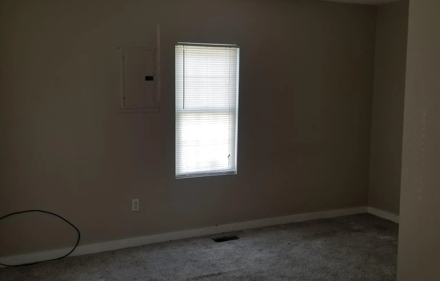 2 bed, 750 sqft, $1,500 — Photo 4