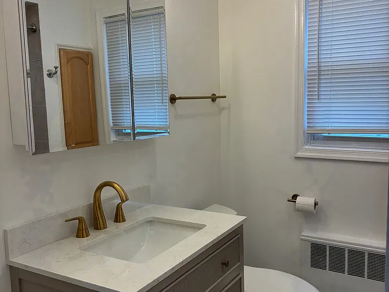 605 Briarcliff Ave #1 — Photo 4