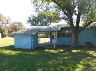 6613 SW Shadyvale Ln, Topeka, KS 66619