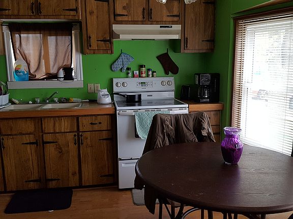 4th image of 111 Hazelwood Ln