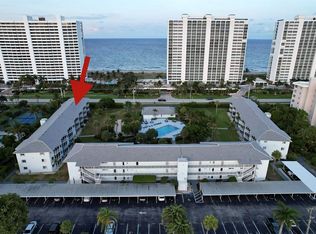 2700 Banyan Rd APT 3, Boca Raton, FL 33432