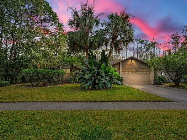3254 Centerwood Dr, Tarpon Springs, FL 34688