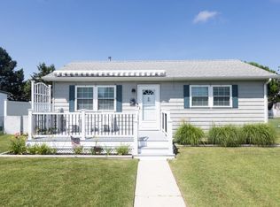 213 Hollywood Ave, Villas, NJ 08251