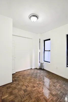 Rented by Compass | media 2