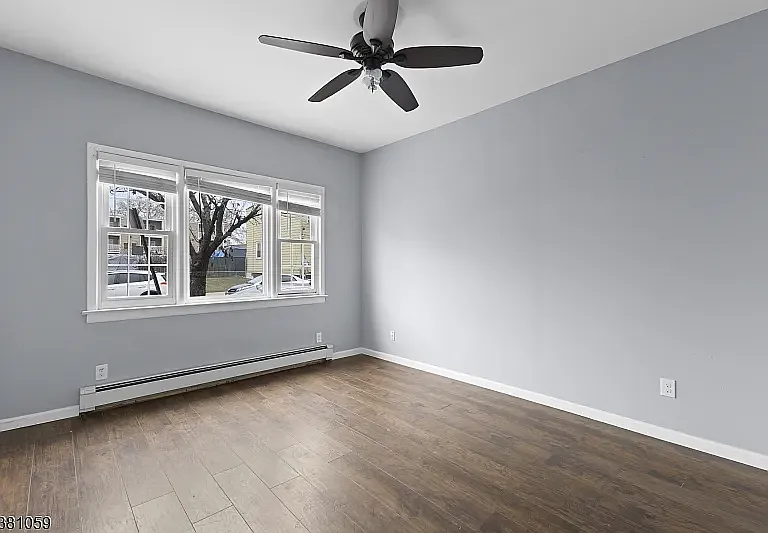 76 Heckel St #1 — Photo 9