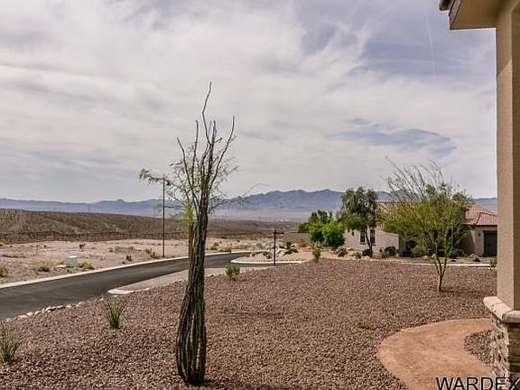 3rd image of 3139 Esmerelda Dr