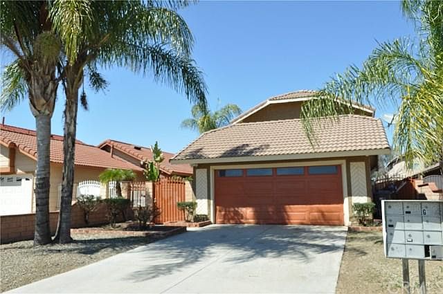 1st image of 24446 Filaree Ave